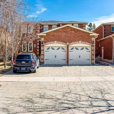 133, Bernard, Devonsleigh, Richmond Hill