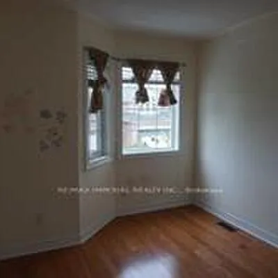 30, Catalina, Rouge Woods, Richmond Hill