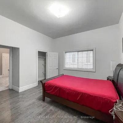 72,&nbsp;Snively, Oak Ridges Lake Wilcox, Richmond Hill