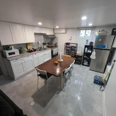 345,&nbsp;Centre, Crosby, Richmond Hill