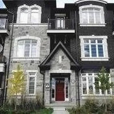 290,&nbsp;King, Oak Ridges, Richmond Hill
