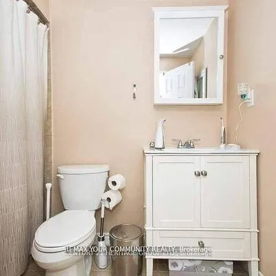 125,&nbsp;Timber Valley, Oak Ridges, Richmond Hill