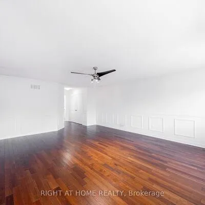 11,&nbsp;Amstel, Jefferson, Richmond Hill