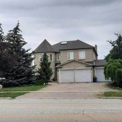 8,&nbsp;Headford, Bayview Hill, Richmond Hill