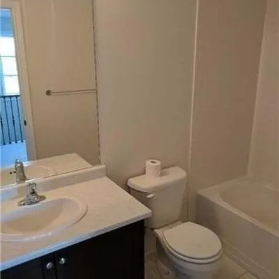34,&nbsp;Lowther, Oak Ridges, Richmond Hill