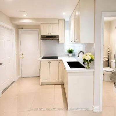 20,&nbsp;Gallacher, Oak Ridges, Richmond Hill