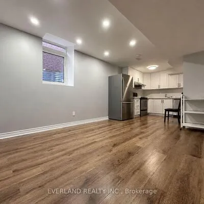 4,&nbsp;Shell, Rouge Woods, Richmond Hill