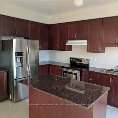 34,&nbsp;Lowther, Oak Ridges, Richmond Hill