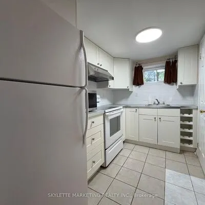 229,&nbsp;Zelda, Crosby, Richmond Hill