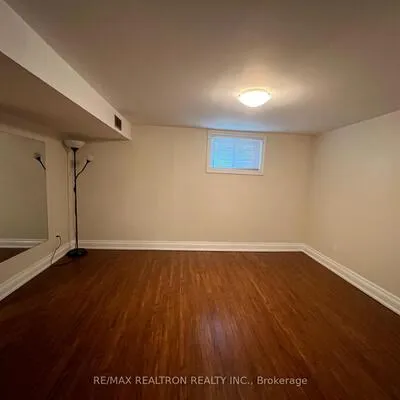 428,&nbsp;Paliser, Harding, Richmond Hill