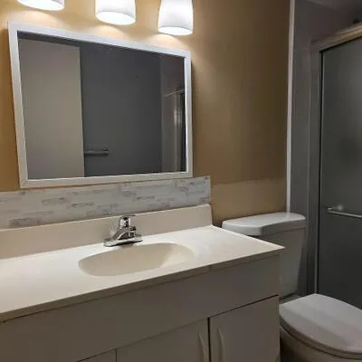 7,&nbsp;Miles, North Richvale, Richmond Hill