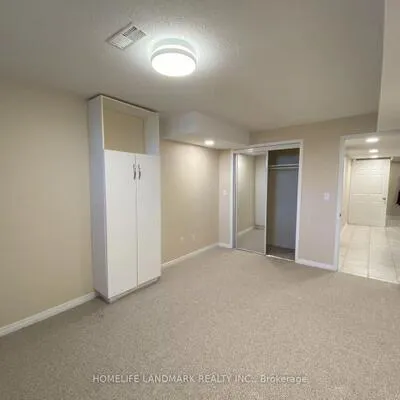 228,&nbsp;Bantry, Langstaff, Richmond Hill