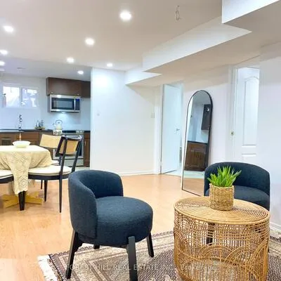 120,&nbsp;Greenbelt, North Richvale, Richmond Hill