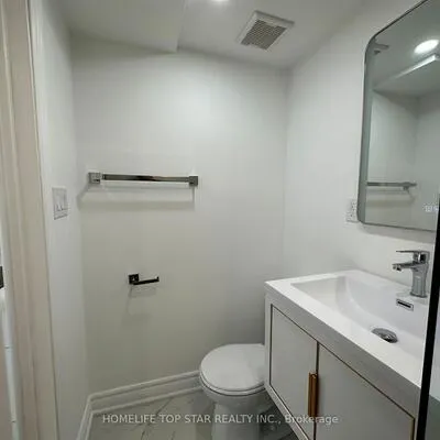 38,&nbsp;Cartier, Crosby, Richmond Hill