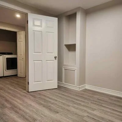 4,&nbsp;Theobalds, Mill Pond, Richmond Hill