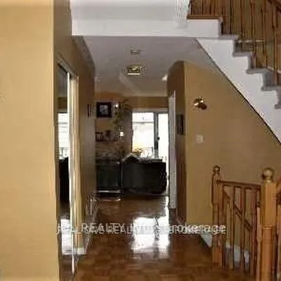 215,&nbsp;Shirley, Rouge Woods, Richmond Hill