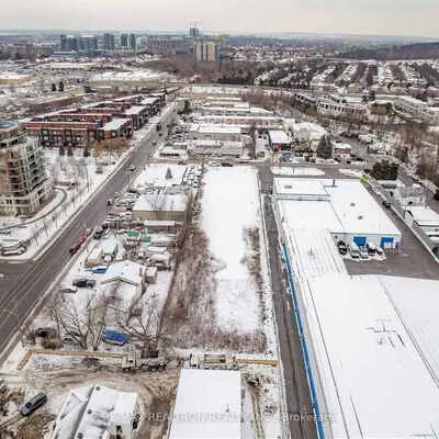23,&nbsp;Colston, Langstaff, Richmond Hill