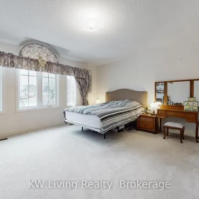 41,&nbsp;Graydon, Bayview Hill, Richmond Hill