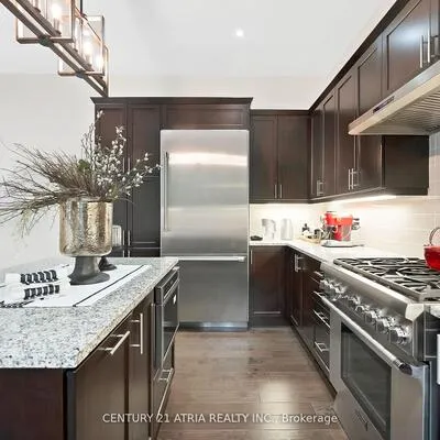 12,&nbsp;Macdonald, Oak Ridges Lake Wilcox, Richmond Hill