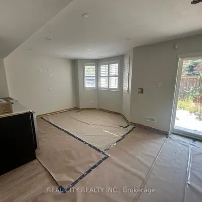 83, Estrella, Jefferson, Richmond Hill