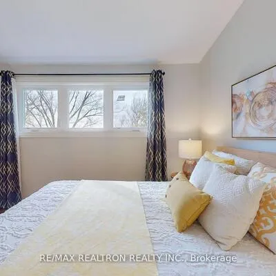 292, Essex, Harding, Richmond Hill