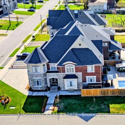 70,&nbsp;Bond, Oak Ridges, Richmond Hill