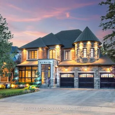 46A,&nbsp;Puccini, Oak Ridges, Richmond Hill
