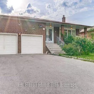 8,&nbsp;Kersey, North Richvale, Richmond Hill