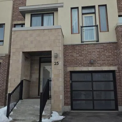 25,&nbsp;Helliwell, Oak Ridges Lake Wilcox, Richmond Hill