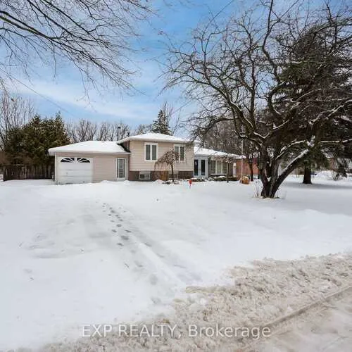 Premium freehold home for sale: 28, Lakeland, Oak Ridges Lake Wilcox, Richmond Hill