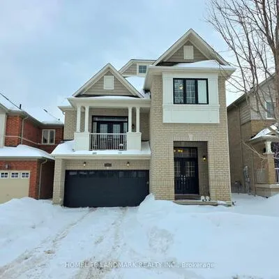 41,&nbsp;Mansard, Jefferson, Richmond Hill