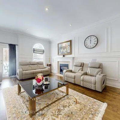 126, Old Surrey, South Richvale, Richmond Hill