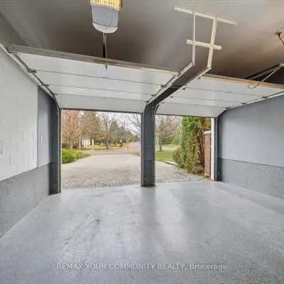 8,&nbsp;Old Park, Bayview Hill, Richmond Hill