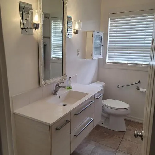 Premium freehold home for sale: 73, Beaverton, Crosby, Richmond Hill