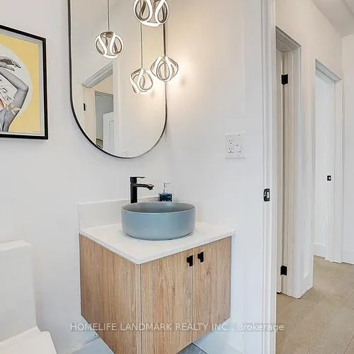 Premium freehold home for sale: 304, Kerswell, Crosby, Richmond Hill