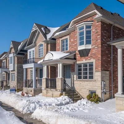200,&nbsp;Paradelle, Oak Ridges Lake Wilcox, Richmond Hill