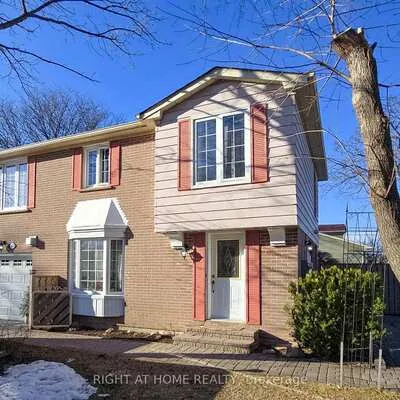50,&nbsp;Rathfon, North Richvale, Richmond Hill