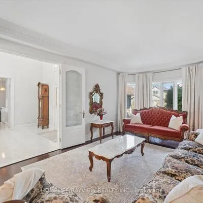 11,&nbsp;Sorrento, North Richvale, Richmond Hill