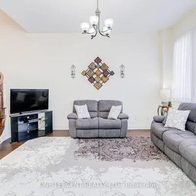 4,&nbsp;Copperstone, Rouge Woods, Richmond Hill