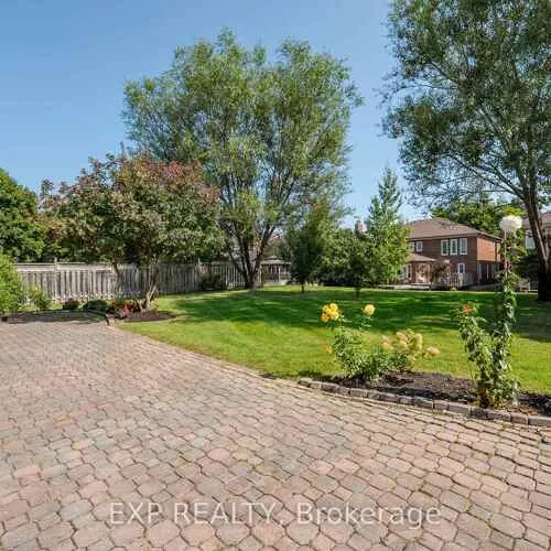 Premium freehold home for sale: 29, Northgate, Bayview Hill, Richmond Hill