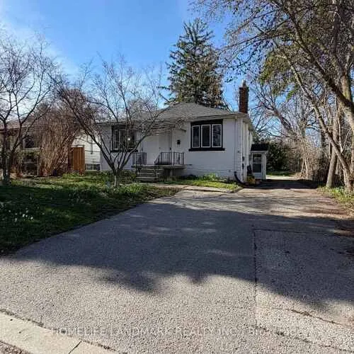 Premium freehold home for sale: 95, Roseview, Crosby, Richmond Hill