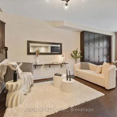 42,&nbsp;Causland, Devonsleigh, Richmond Hill