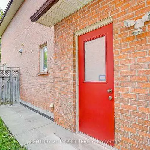 Premium freehold home for sale: 18, Cygnus, Observatory, Richmond Hill