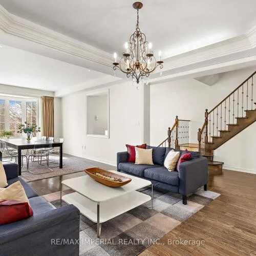 Premium freehold home for sale: 16, Carriage House, Jefferson, Richmond Hill