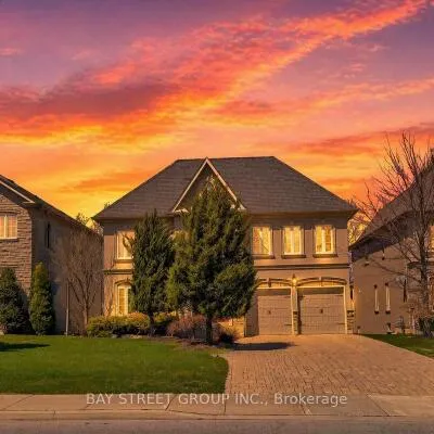 86,&nbsp;Snively, Oak Ridges Lake Wilcox, Richmond Hill
