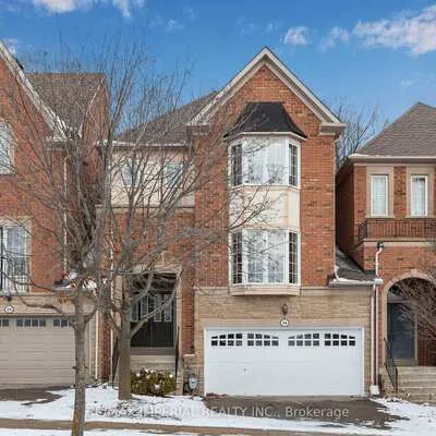 16,&nbsp;Carriage House, Jefferson, Richmond Hill