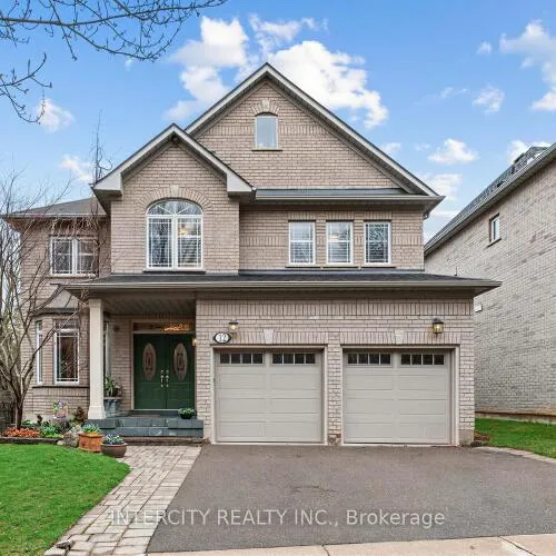 Premium freehold home for sale: 12, Sandbanks, Oak Ridges Lake Wilcox, Richmond Hill