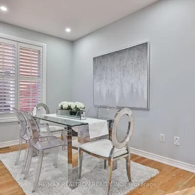 170,&nbsp;Silver Maple, Jefferson, Richmond Hill