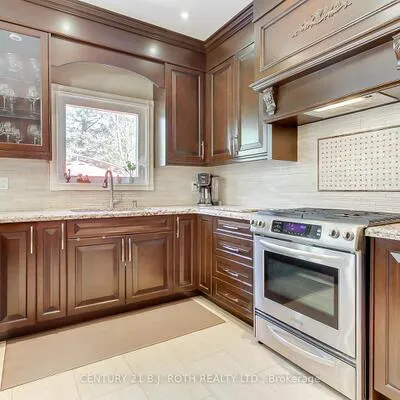 32,&nbsp;Timber Valley, Oak Ridges, Richmond Hill