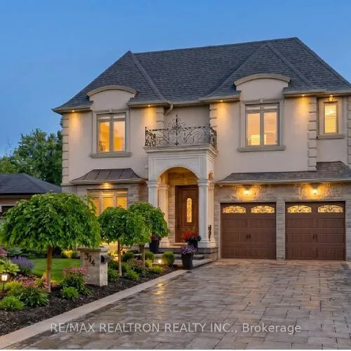 Premium freehold home for sale: 374, Elmwood, Harding, Richmond Hill